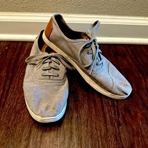 TOMS gray Lace up men’s
